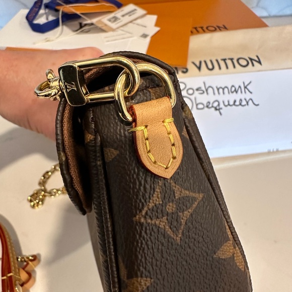 Louis Vuitton Ivy wallet on chain - Picture 6 of 17